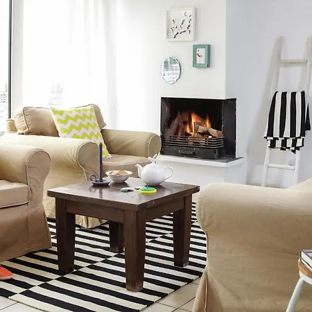 ヴィラ Linked With Fireplace In Loosdrecht