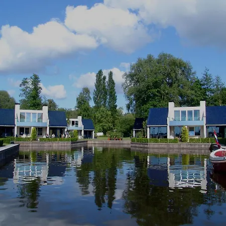 Family Villa With Private Garden * Nieuw-Loosdrecht
